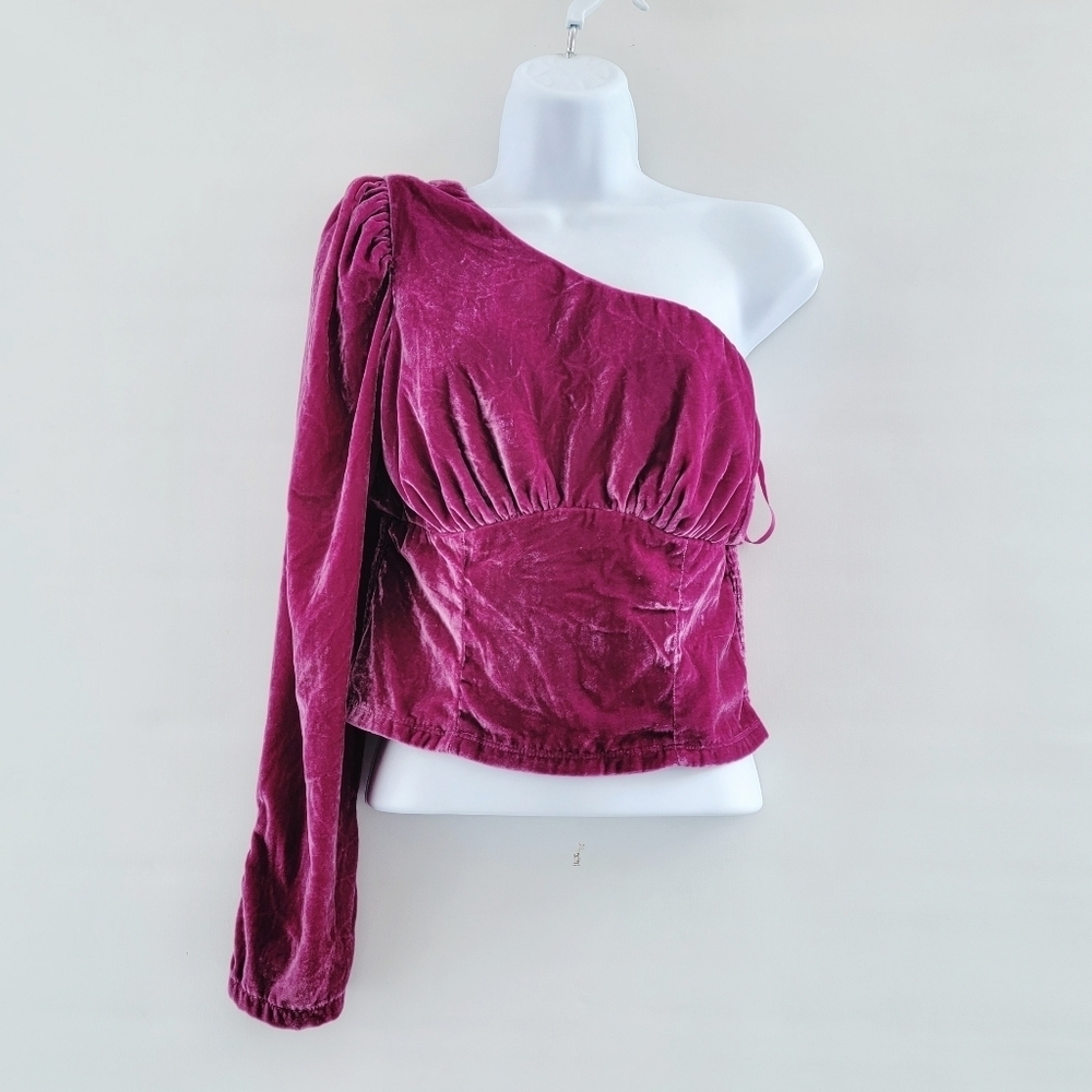 Free People One Shoulder Velvet Top Size XS Fuscia Hot Pink Boho Whimsy Holiday